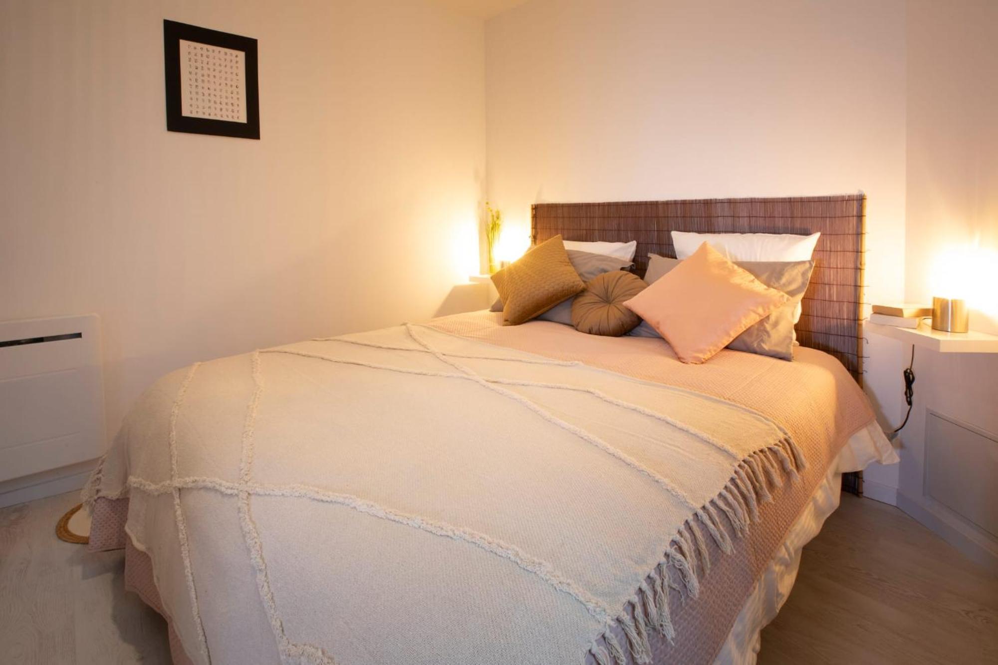Le Nid 3 Etoiles Wifi, Netflix, Disney, Coeur De Bastide Villefranche-de-Rouergue Dış mekan fotoğraf
